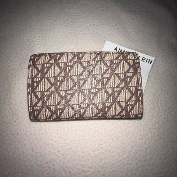 Card Holder - Picture 2 of 4